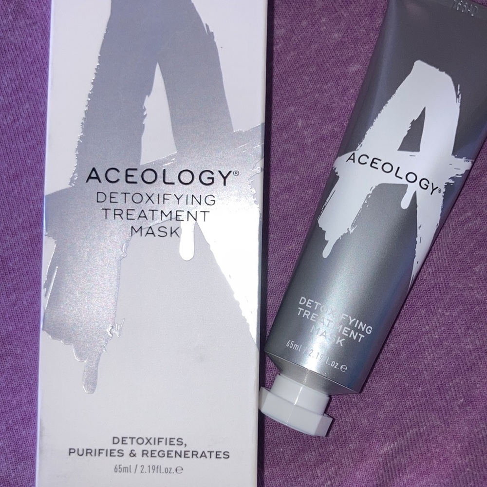 ACEOLOGY Detoxifying Treatment Mask